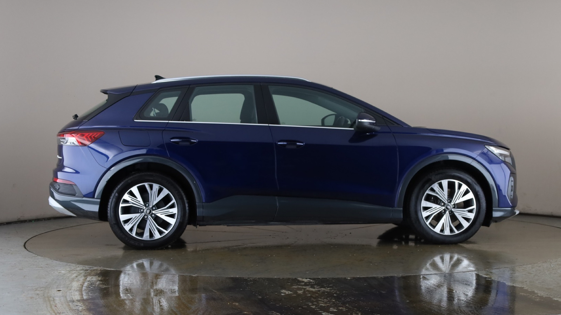 4020884 125kW 35 55kWh Sport 5dr Auto