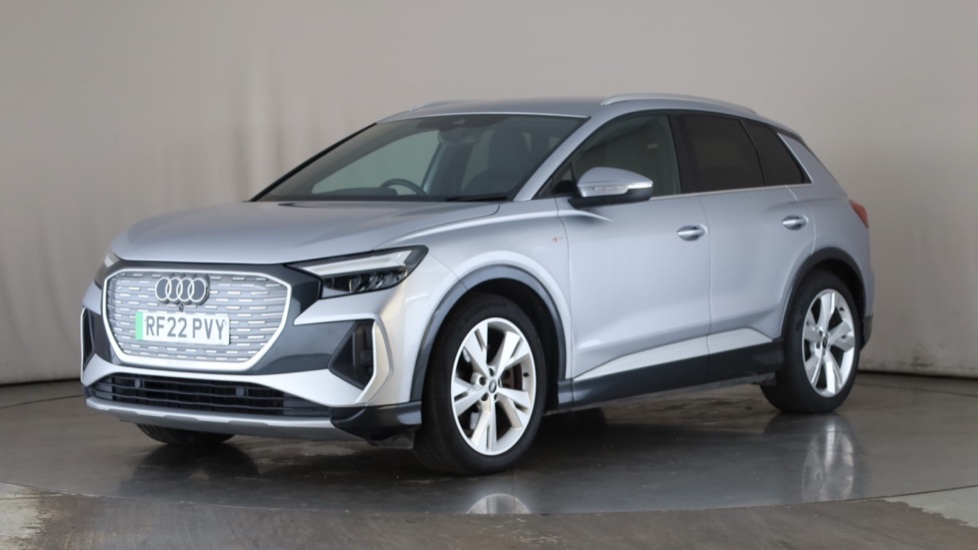 Used AUDI Q4