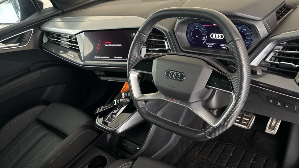 AUDI Q4 Image 9