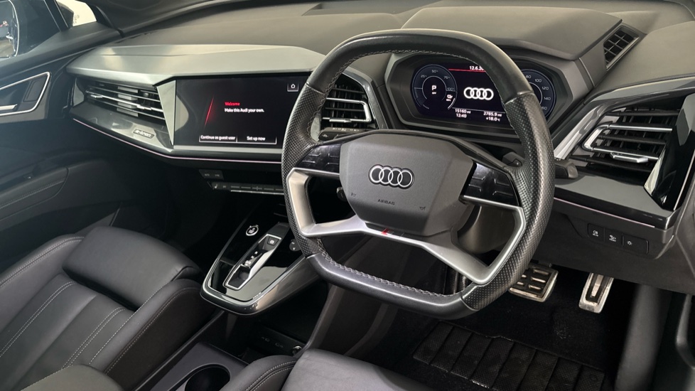 AUDI Q4 Image 9