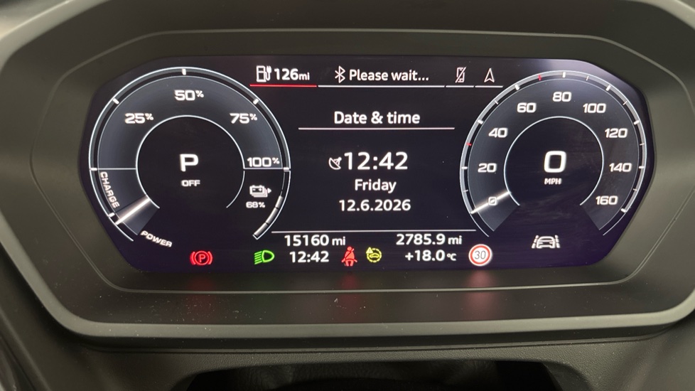 AUDI Q4 Image 13