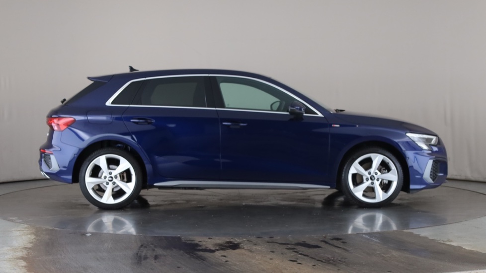 AUDI A3 Image 6