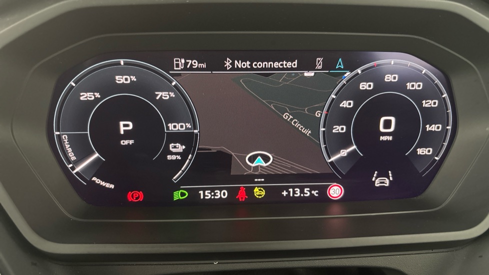 AUDI Q4 Image 13