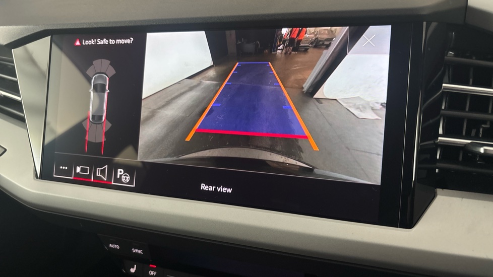 AUDI Q4 reverse camera