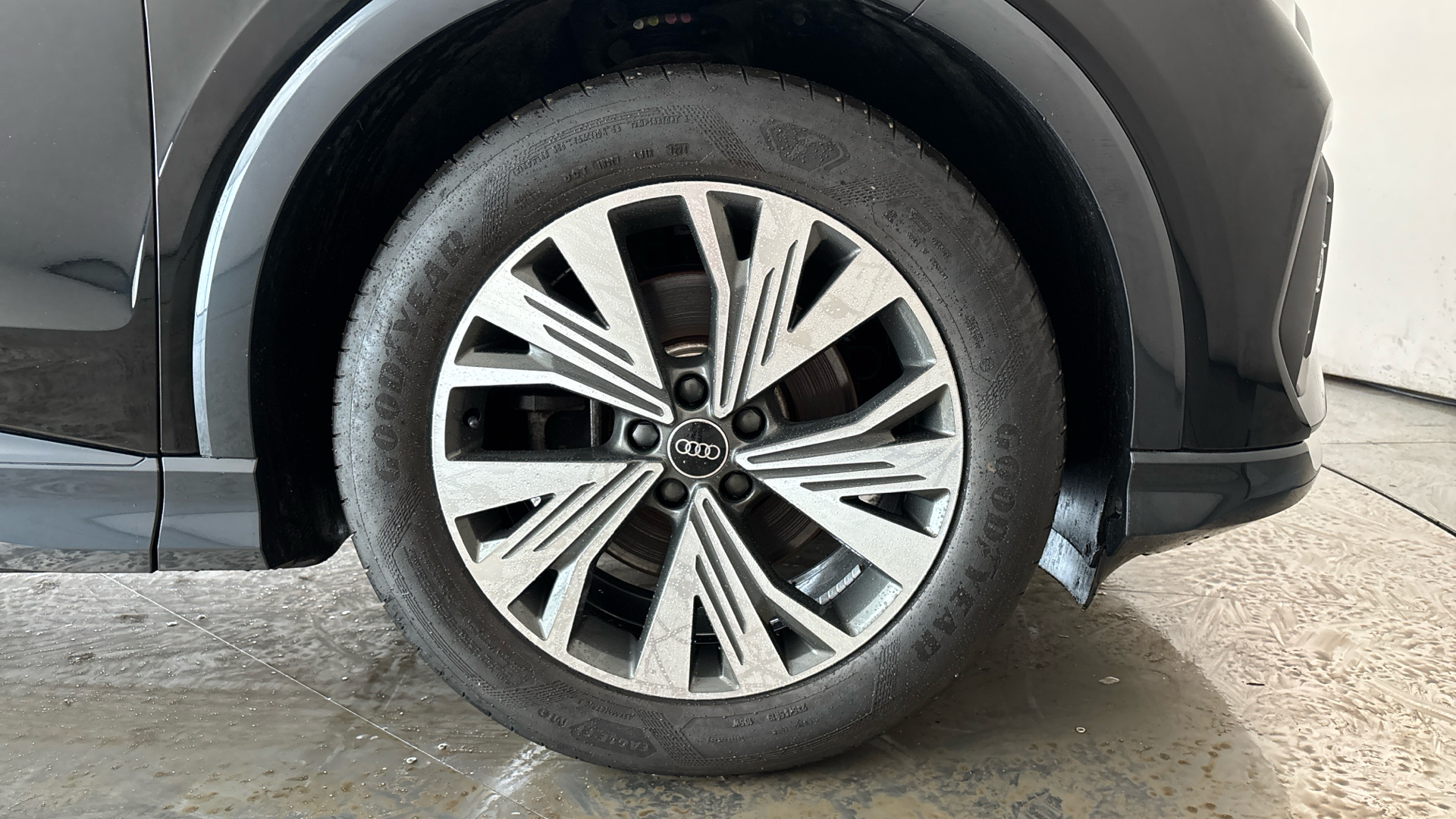 4020719 125kW 35 55kWh Sport 5dr Auto