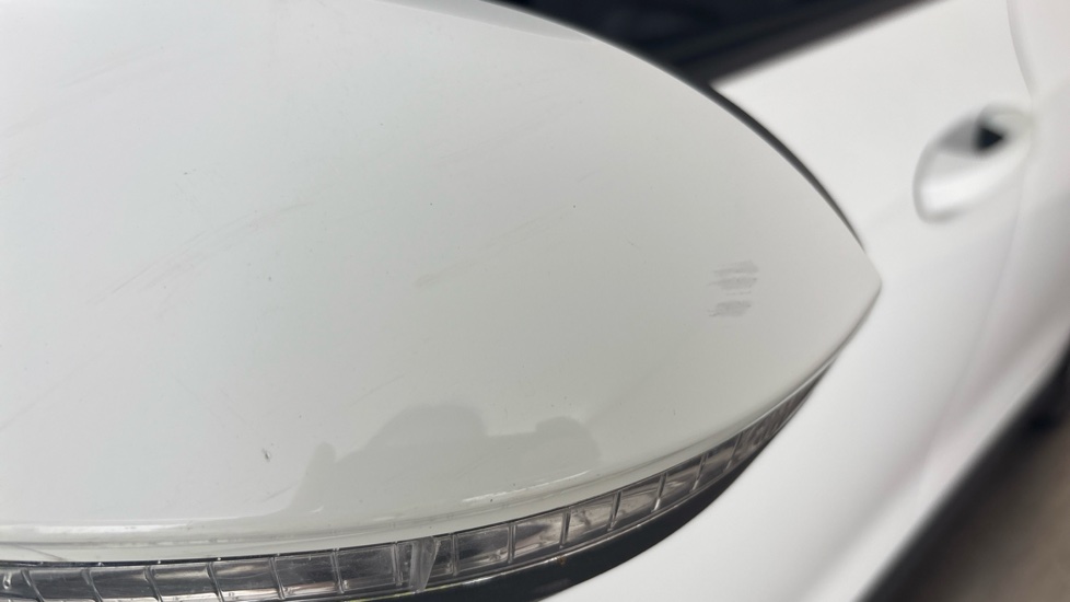 VOLKSWAGEN GOLF chips