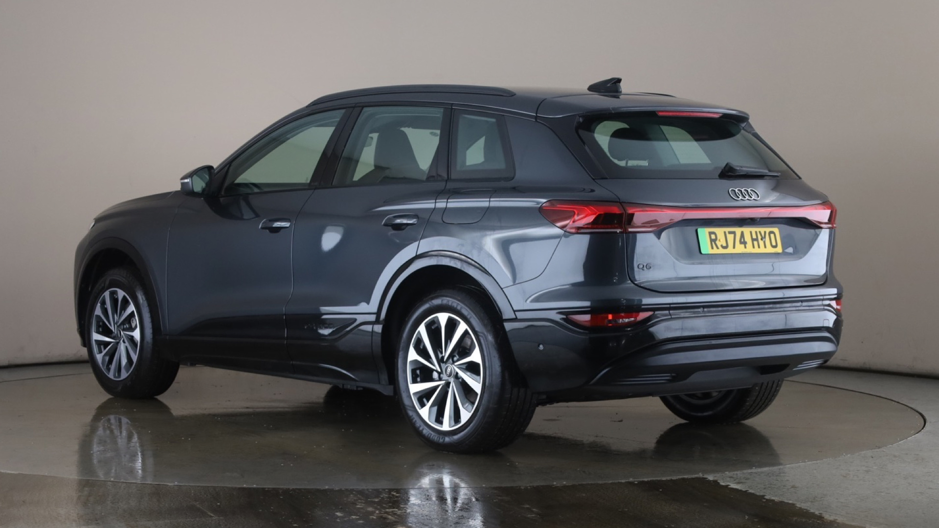 225kW Performance 100kWh Sport 5dr Auto [2025]