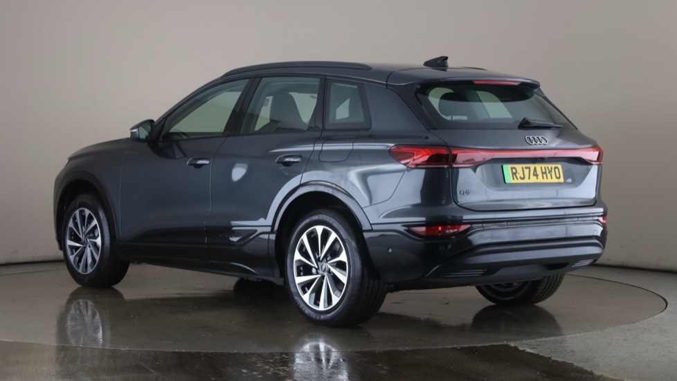Audi Q6 Image 3