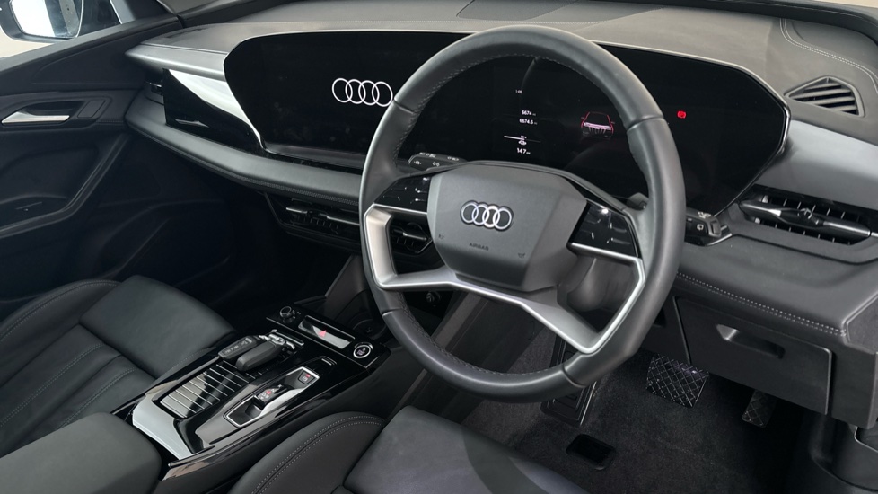 Audi Q6 Image 9