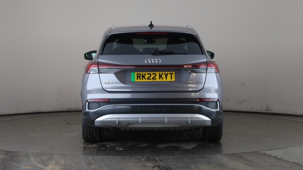 AUDI Q4 Image 4