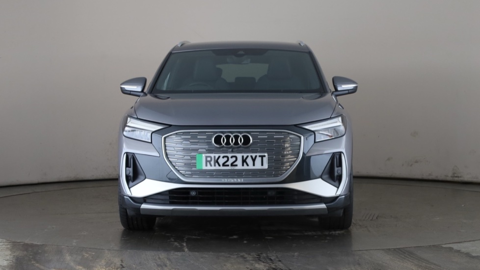 AUDI Q4 Image 8