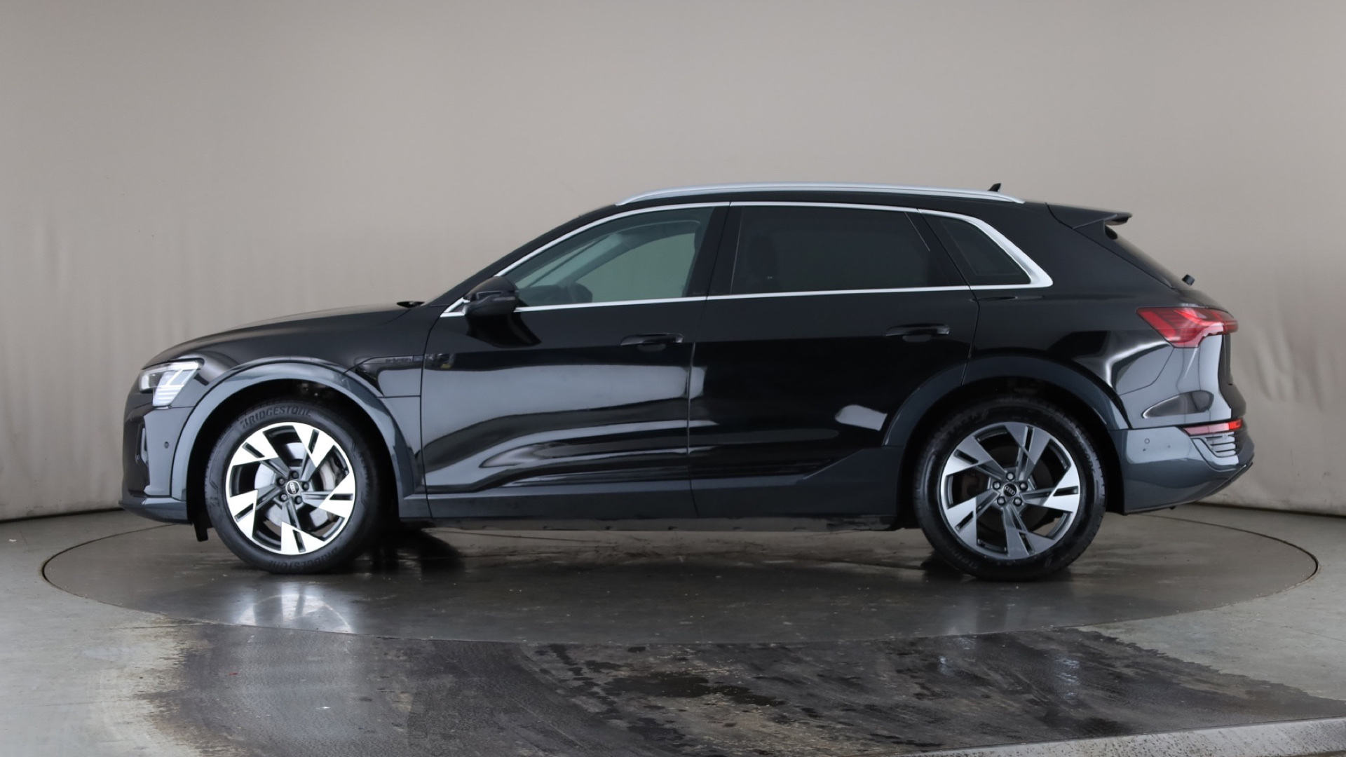 250kW 50 Quattro 95kWh Sport 5dr Auto