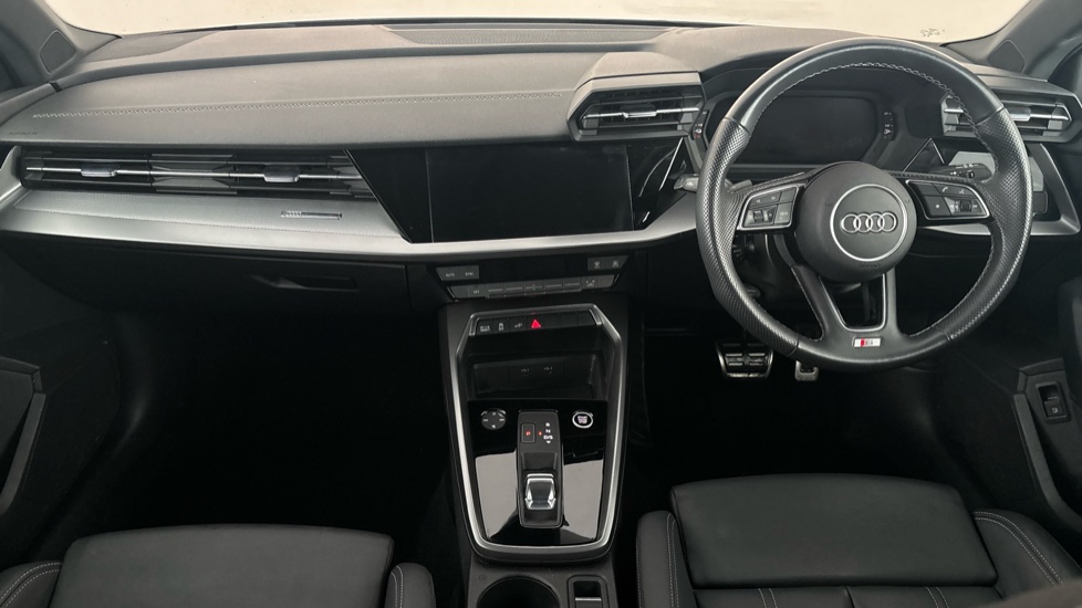 AUDI A3 Image 11
