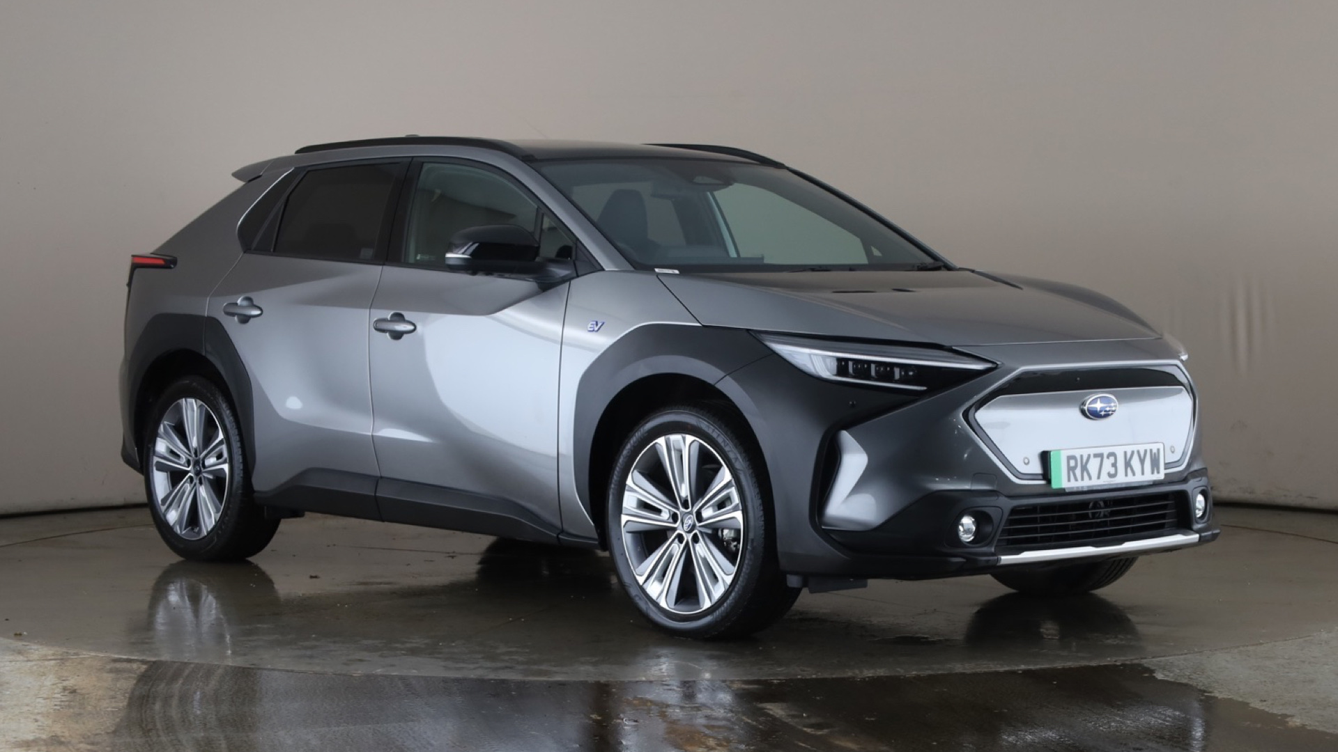 4058251 150kW Touring 71.4kWh 5dr Auto AWD