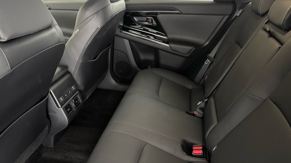 SUBARU SOLTERRA Image 14