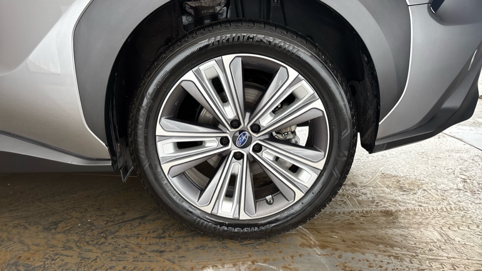 SUBARU SOLTERRA Image 18