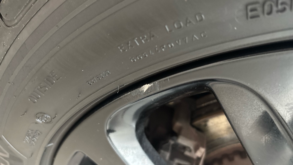 JAGUAR I-PACE Scuff