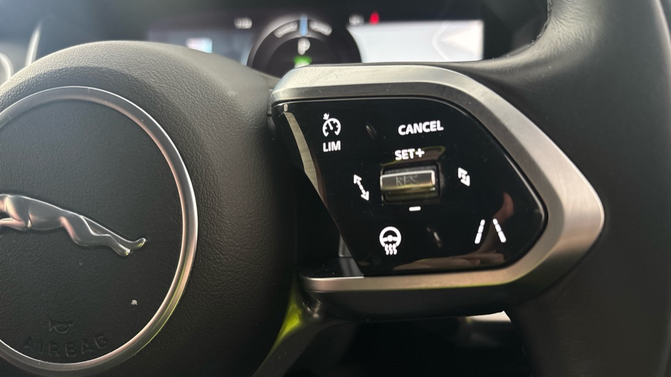 JAGUAR I-PACE cruise control