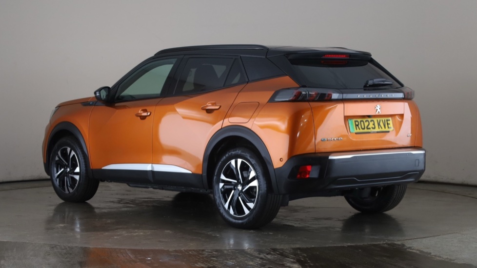 PEUGEOT 2008 Image 3