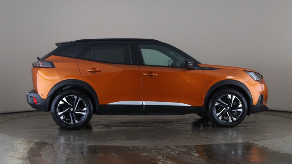 PEUGEOT 2008 Image 6