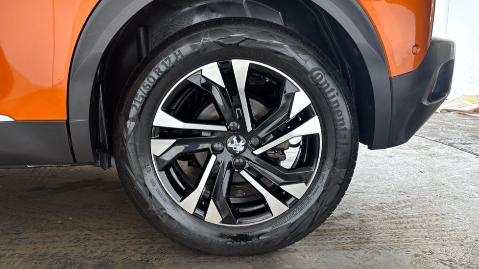 PEUGEOT 2008 Image 18