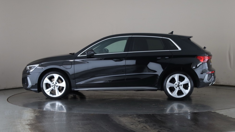 AUDI A3 Image 2