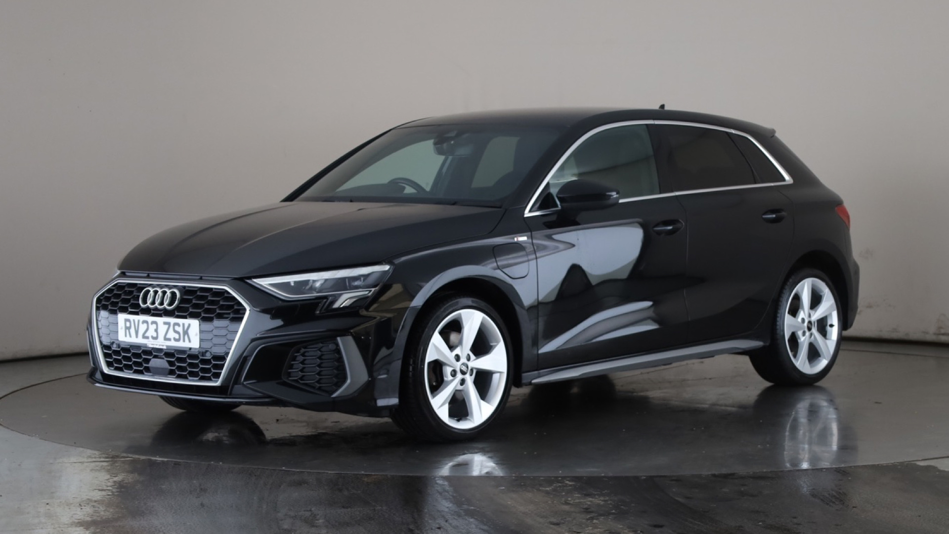 40 TFSI e S line 5dr S Tronic