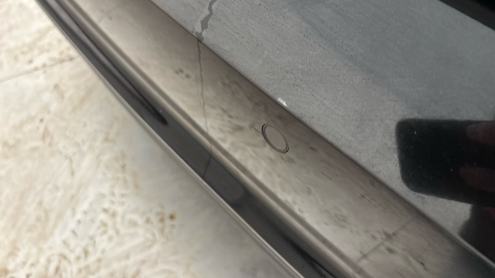 AUDI A3 scratches