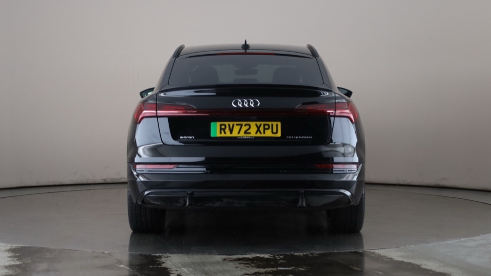 AUDI E-TRON Image 4
