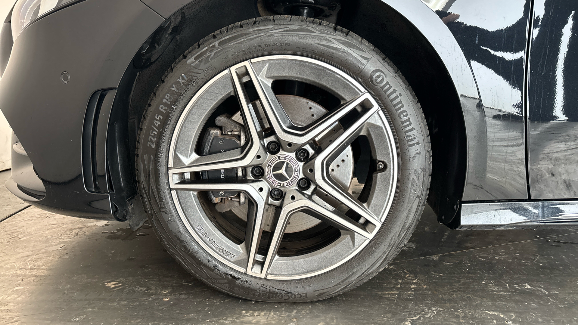 Mercedes-Benz A Class A250e AMG Line Premium 5dr Auto