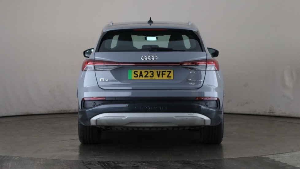 AUDI Q4 Image 4