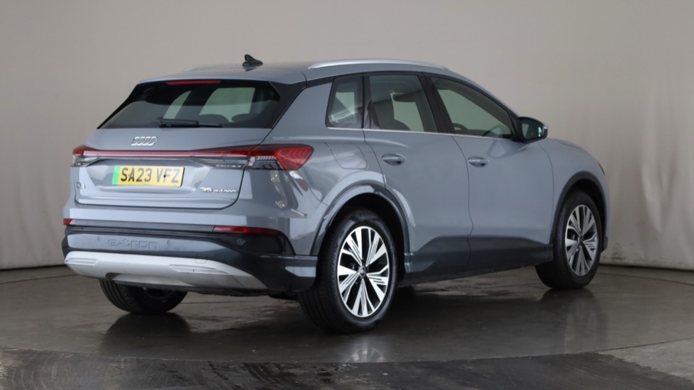 AUDI Q4 Image 5