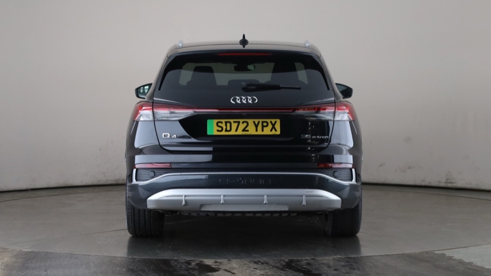 AUDI Q4 Image 4