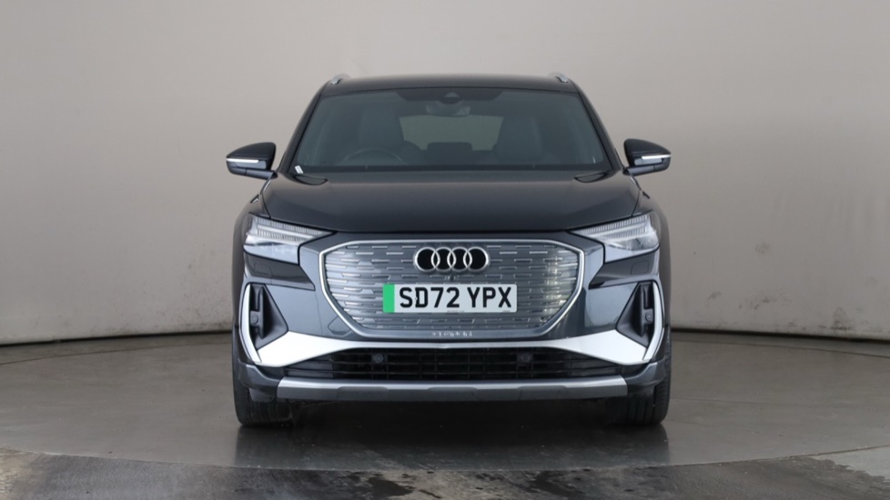 AUDI Q4 Image 8