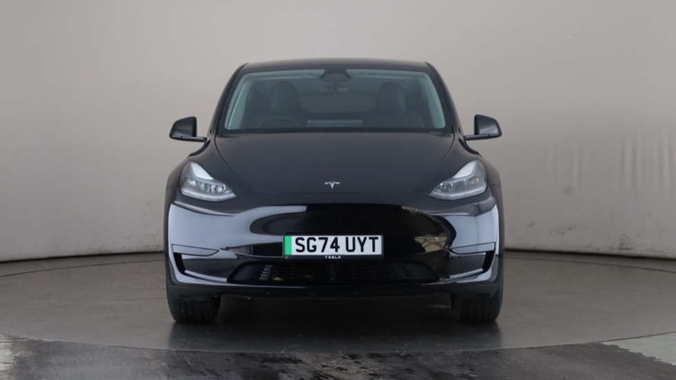 Tesla Model Y Image 8