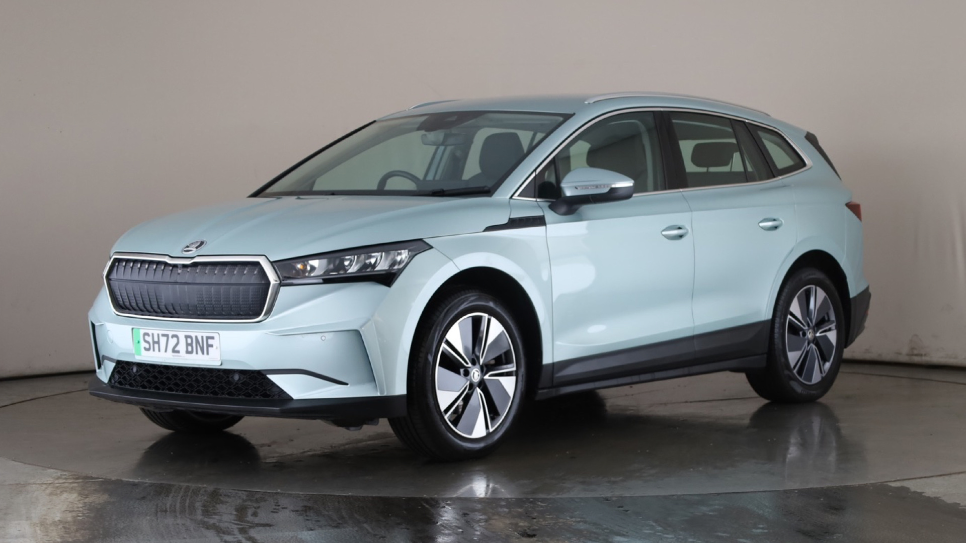 150kW 80 Loft 82kWh 5dr [125kW] [2023]