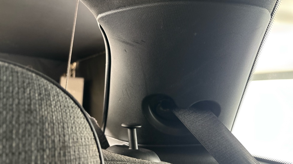 MINI HATCHBACK Scuff