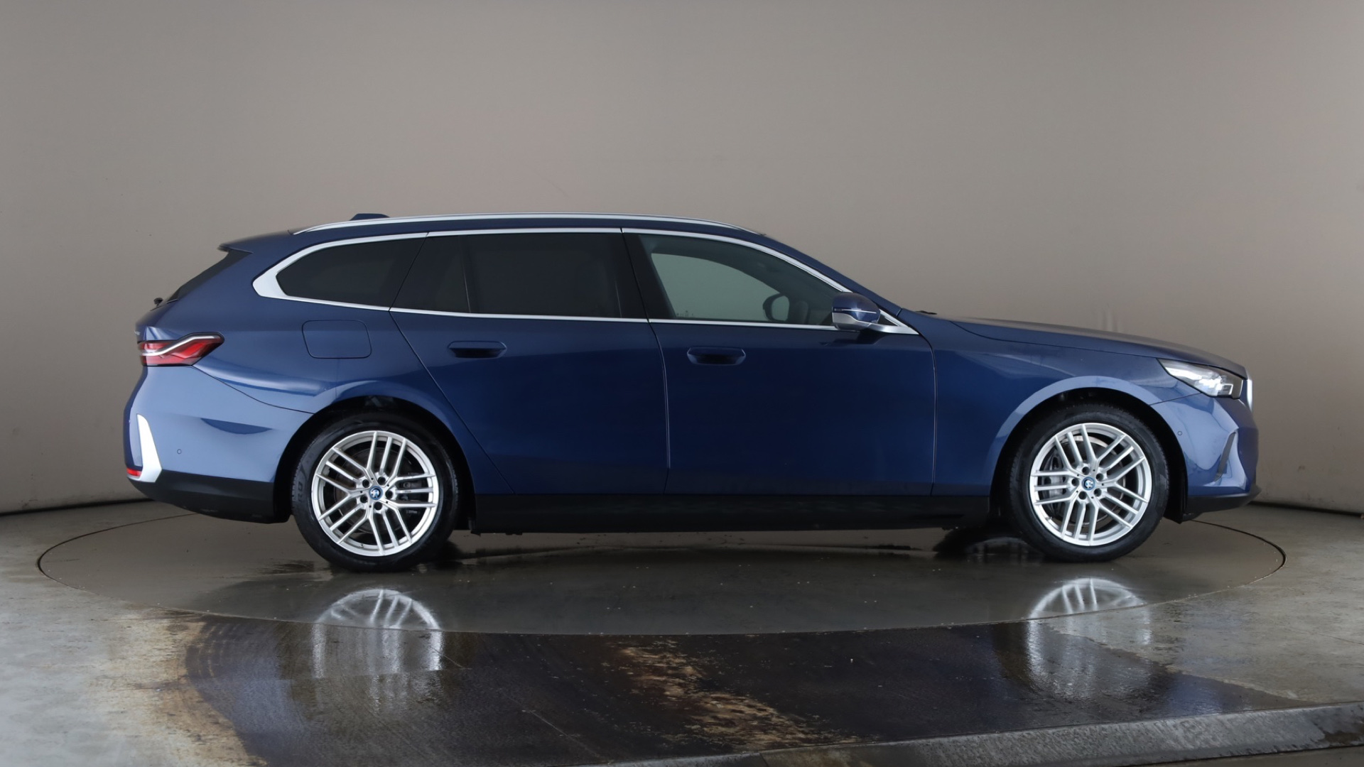 4061860 250kW eDrive40 Sport Edition 84kWh 5dr Auto