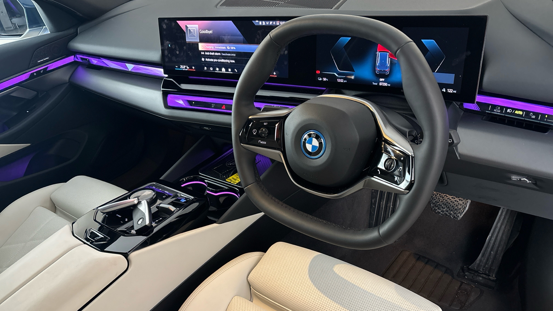 4061860 250kW eDrive40 Sport Edition 84kWh 5dr Auto