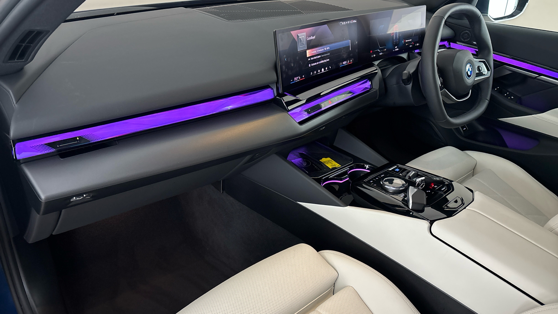 4061860 250kW eDrive40 Sport Edition 84kWh 5dr Auto