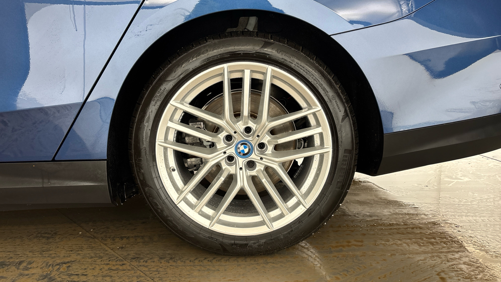 4061860 250kW eDrive40 Sport Edition 84kWh 5dr Auto