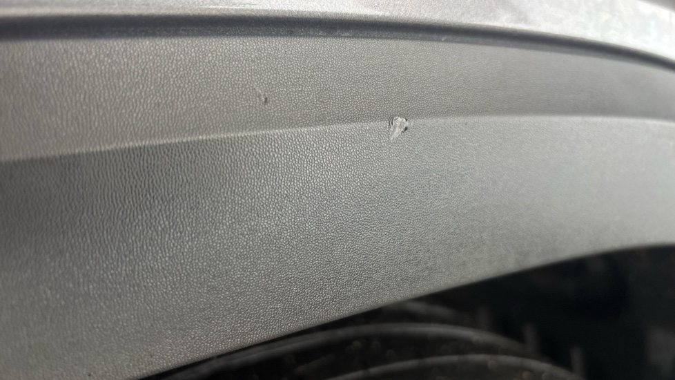 MERCEDES EQB chips