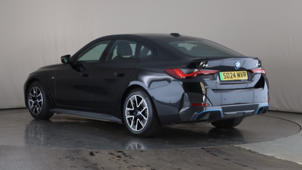 BMW I4 Image 3
