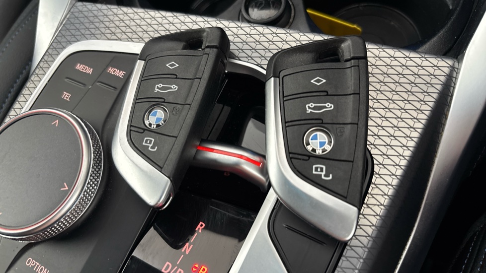 BMW I4 2 keys