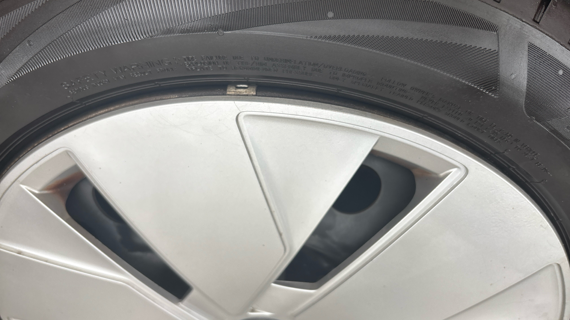 4020616 150kW Family Pro Perform 58kWh 5dr Auto [120kW Ch]