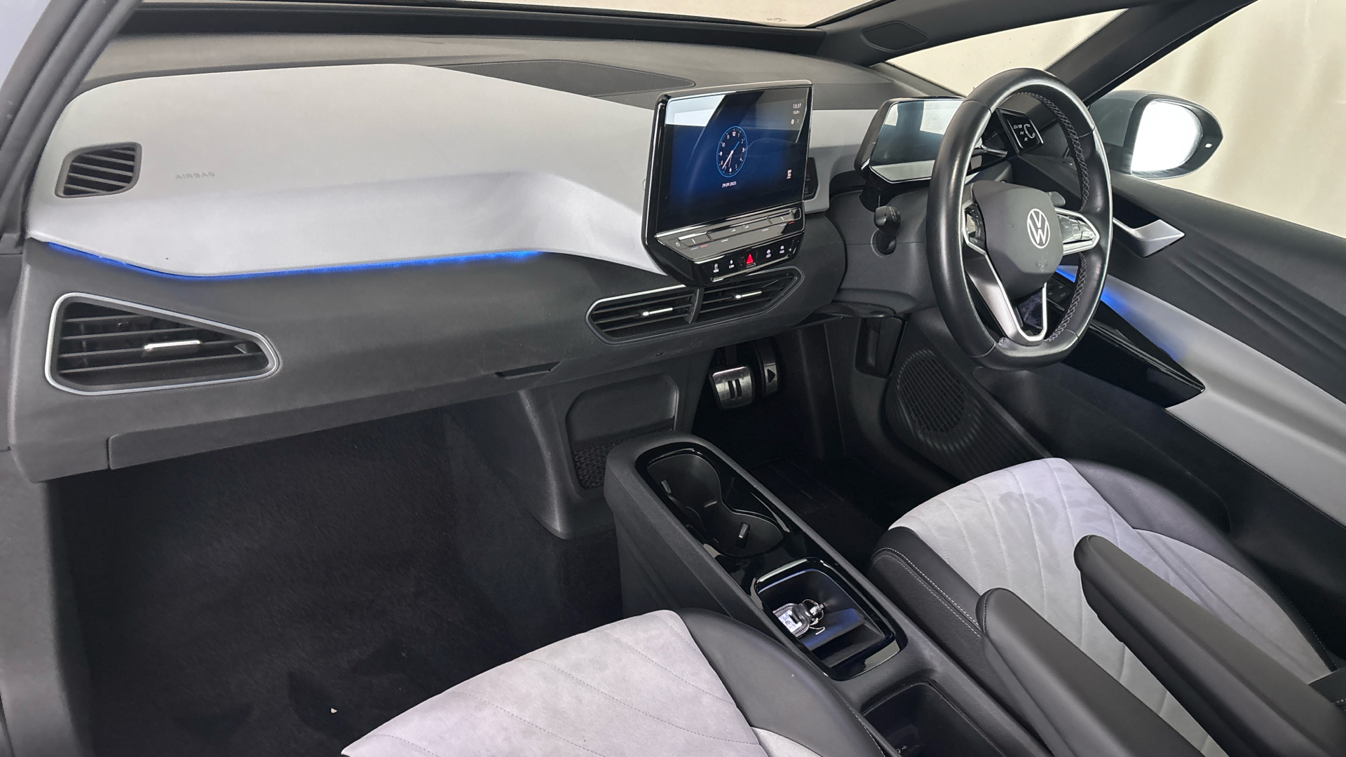 4020616 150kW Family Pro Perform 58kWh 5dr Auto [120kW Ch]