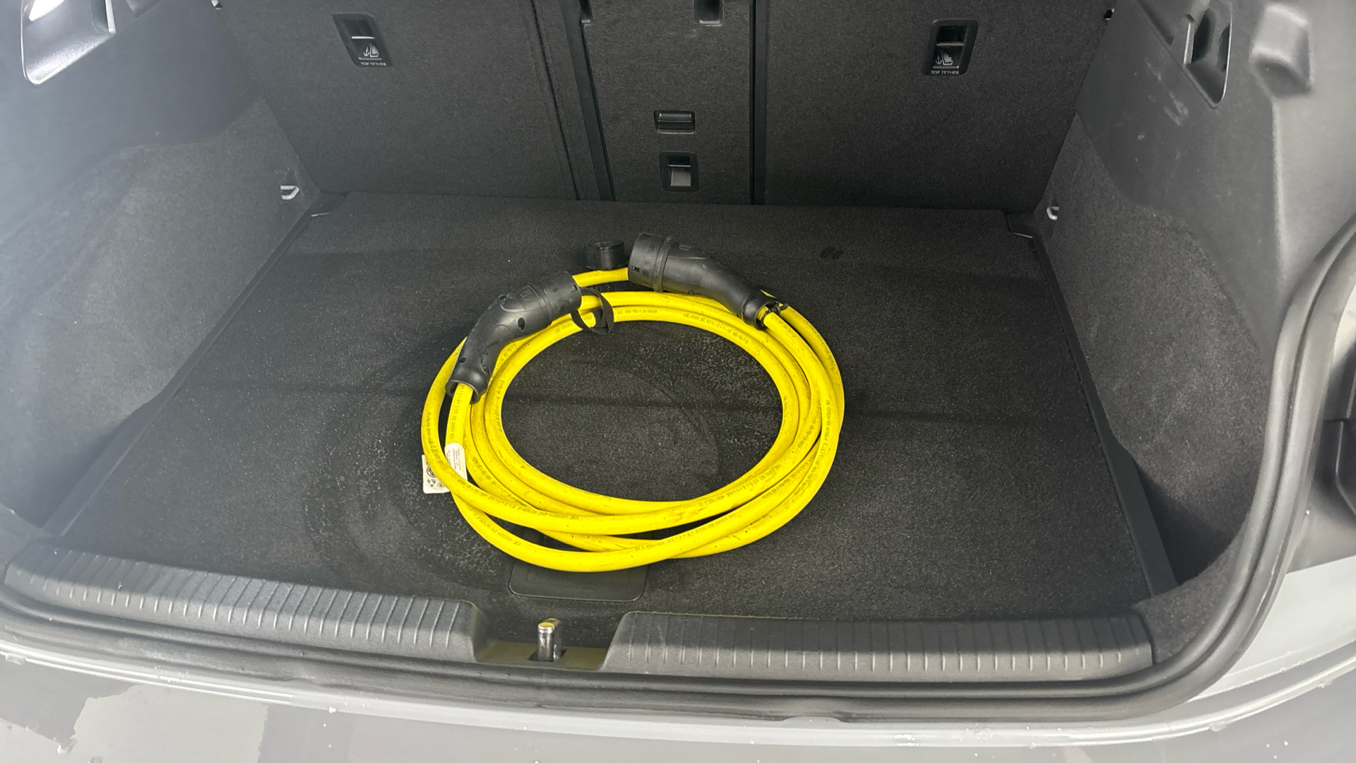 4020616 150kW Family Pro Perform 58kWh 5dr Auto [120kW Ch]