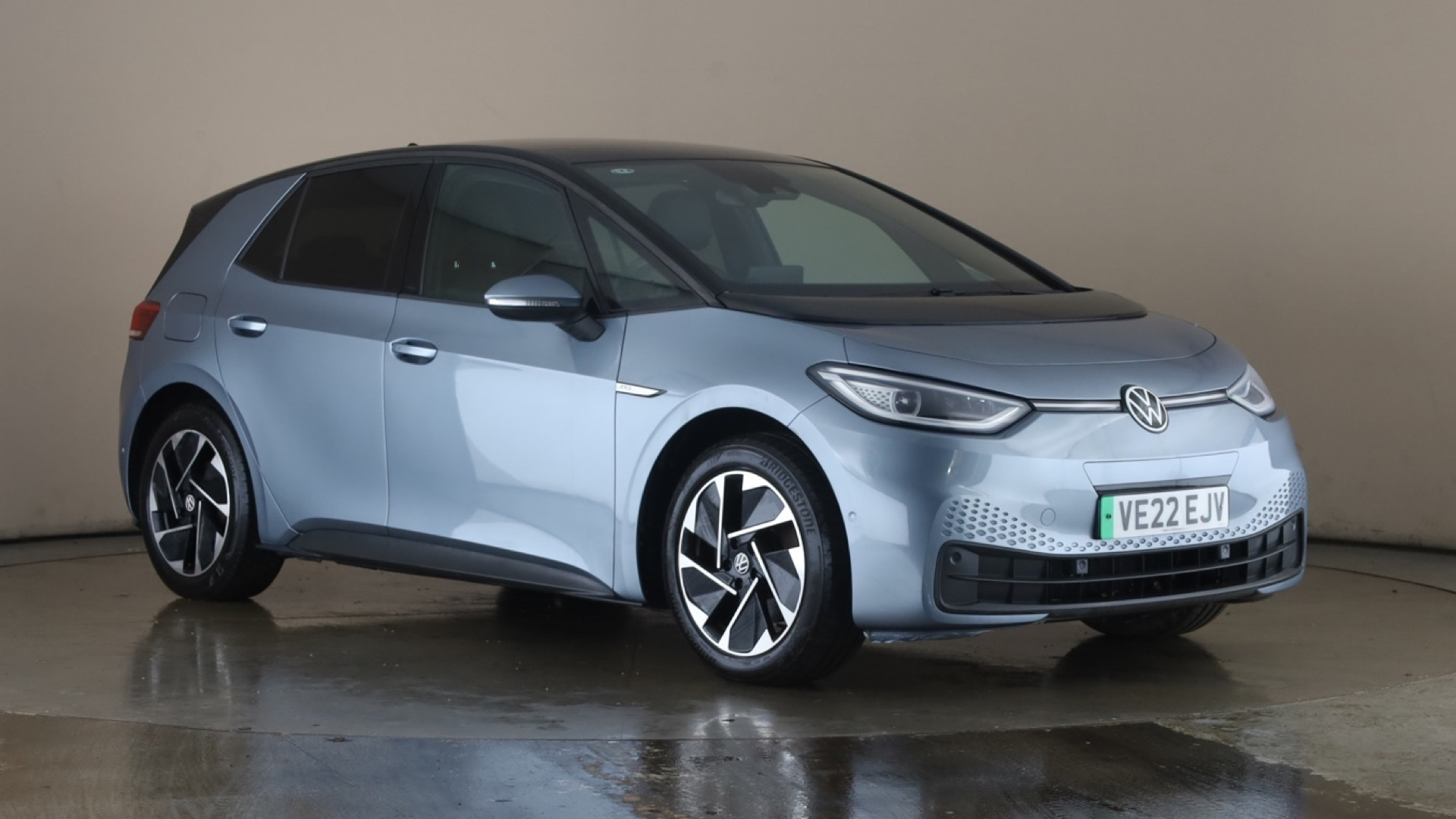 4049542 150kW Family Pro Performance 58kWh 5dr Auto