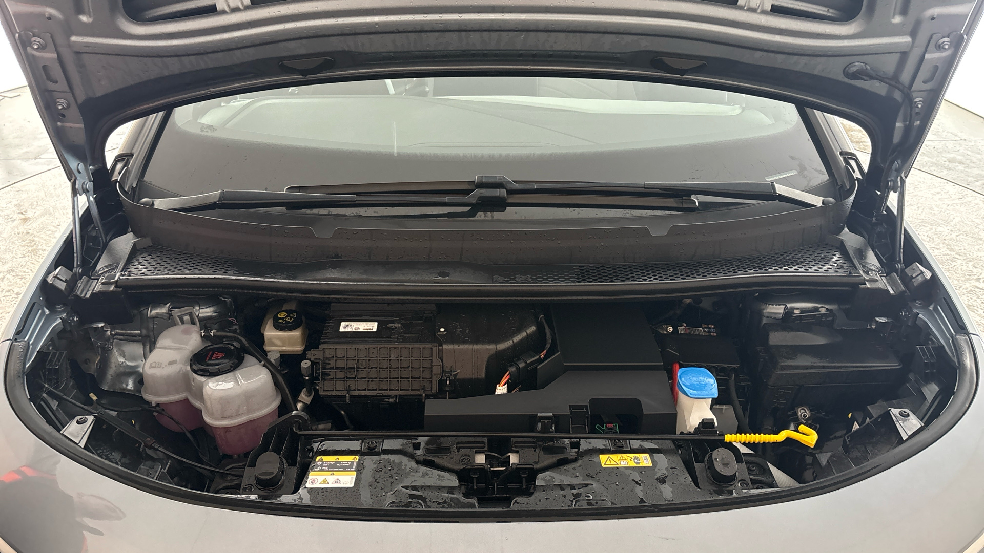 4049542 150kW Family Pro Performance 58kWh 5dr Auto