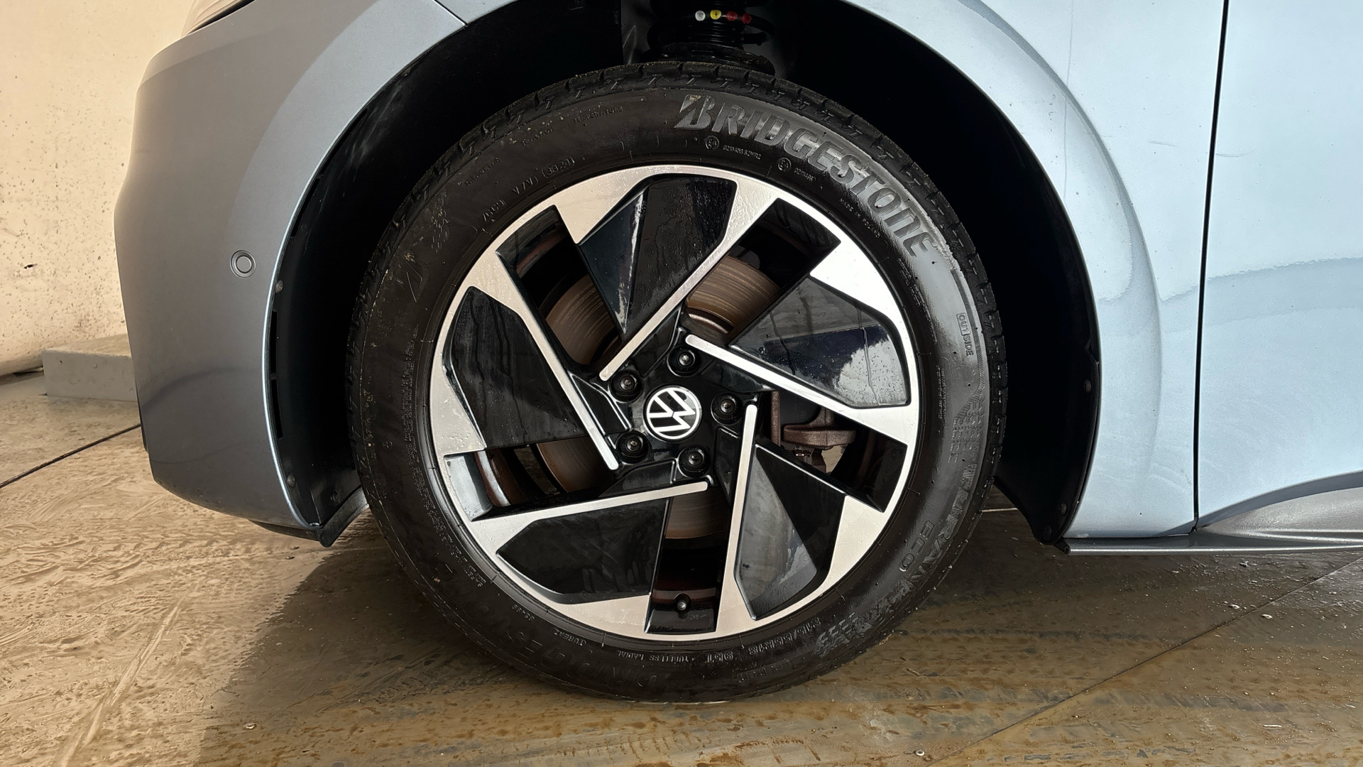 4049542 150kW Family Pro Performance 58kWh 5dr Auto